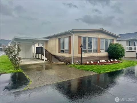 10701 63rd St E, Puyallup, WA 98372
