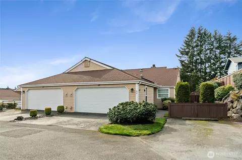 2536 N Narrows Dr #17, Tacoma, WA 98406