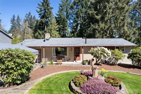 6919 47th St W, University Place, WA 98466
