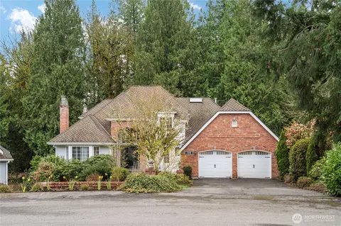 23208 SE 15th Ct, Sammamish, WA 98075
