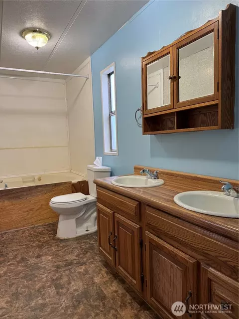 71 E Hillside Dr, Belfair, WA 98528 photo 11