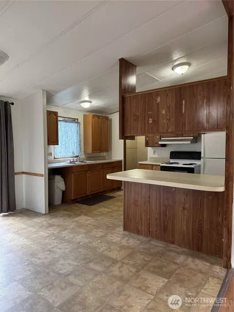 71 E Hillside Dr, Belfair, WA 98528 photo 5