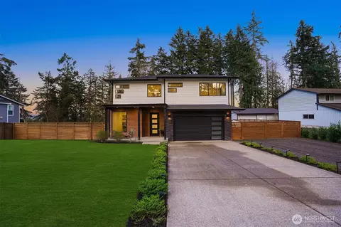 3813 29th Avenue Ct E, Tacoma, WA 98404