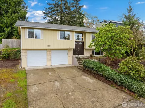 1108 E Maclyn St, Kent, WA 98030