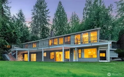 2317 Sahalee Dr E, Sammamish, WA 98074