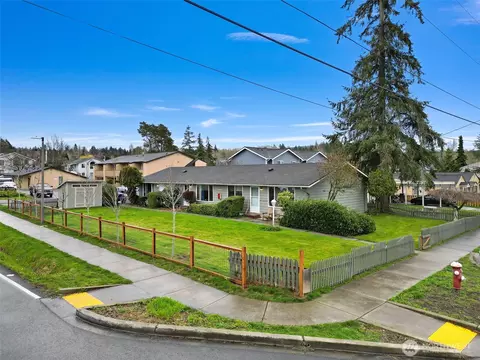 2000 Texas St, Bellingham, WA 98229
