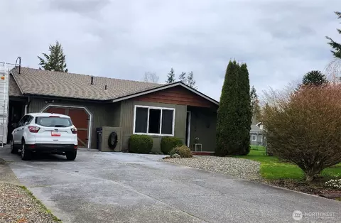 1701 Mchugh Ave, Enumclaw, WA 98022