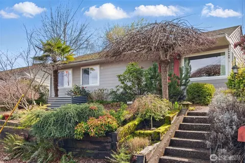 4009 E 14th St, Vancouver, WA 98661