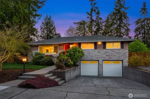 19504 73rd Ave W, Lynnwood, WA 98036