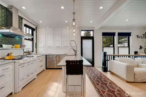 Kitchen - 1906 Lombard Ave, Everett, WA 98201 photo 1 of 7
