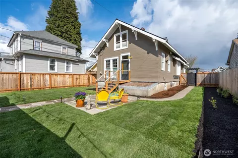 Exterior - 1906 Lombard Ave, Everett, WA 98201 photo 5 of 8