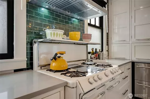 Kitchen - 1906 Lombard Ave, Everett, WA 98201 photo 3 of 7