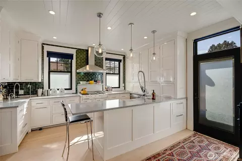 Kitchen - 1906 Lombard Ave, Everett, WA 98201 photo 7 of 7