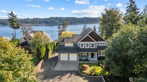 5499 Crane Ave E, Port Orchard, WA 98366