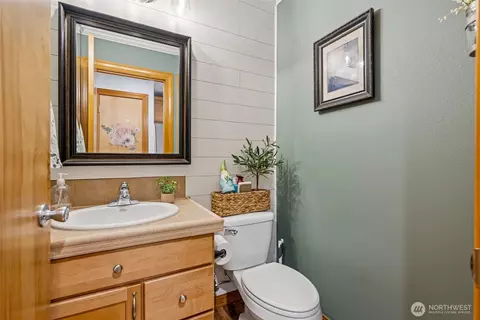 432 46th St SE, Everett, WA 98203 photo 9