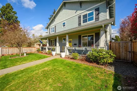 2704 Kulshan St, Bellingham, WA 98225