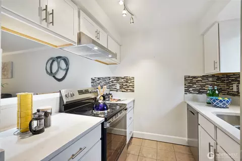 18910 Bothell Everett Hwy #K2, Bothell, WA 98012 photo 7