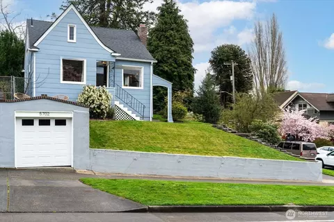 5702 32nd Ave NW, Seattle, WA 98107