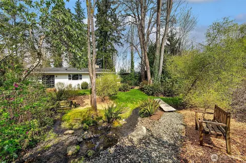 Exterior - 22422 9th Ave SE, Bothell, WA 98021 photo 10 of 17