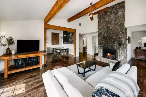 Living - 22422 9th Ave SE, Bothell, WA 98021 photo 2 of 2