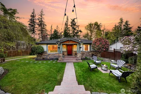 3917 88th Ave SE, Mercer Island, WA 98040