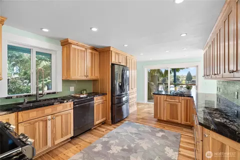 900 E Benson Lake Dr, Grapeview, WA 98546 photo 21