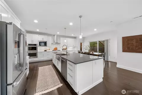 Kitchen - 8837 NE 202nd Pl, Bothell, WA 98011 photo 1 of 2