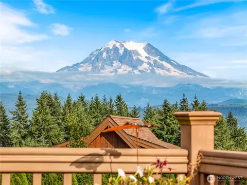 25405 103rd Ave E, Graham, WA 98338