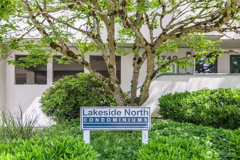 1740 NE 86th St #205, Seattle, WA 98115