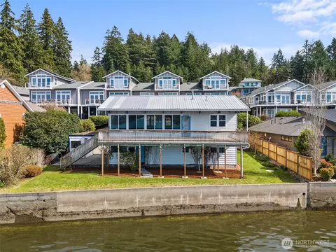 521 Mission Dr NE, Olympia, WA 98506