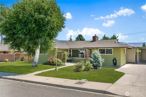1315 Poe St, Wenatchee, WA 98801