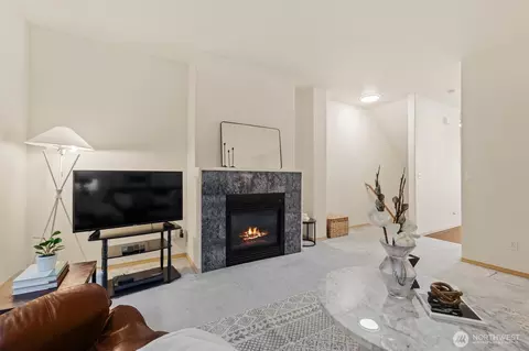 10414 Holly Dr #E, Everett, WA 98204 photo 6