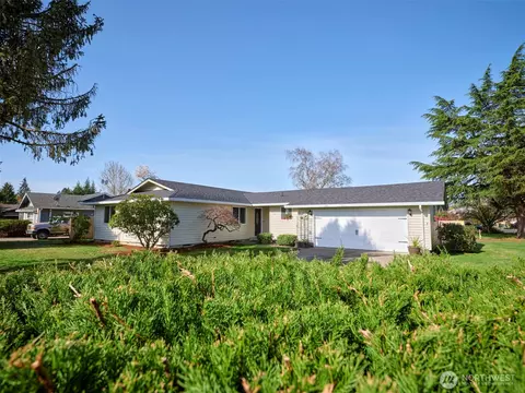 391 Cedar Ave, Woodland, WA 98674