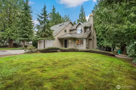 19715 Bing Rd #2, Lynnwood, WA 98036