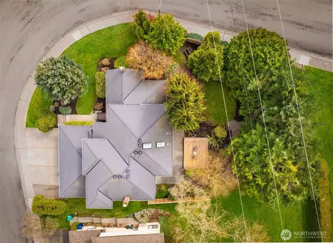 View/Area - 9826 36th Dr SE, Everett, WA 98208 photo 3 of 3