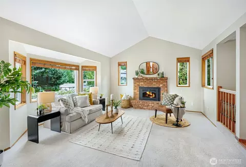 Living - 9826 36th Dr SE, Everett, WA 98208 photo 1 of 2