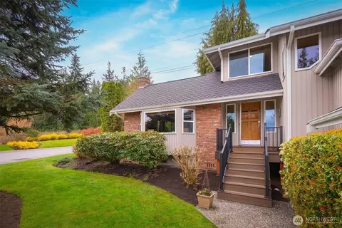 Exterior - 9826 36th Dr SE, Everett, WA 98208 photo 12 of 13