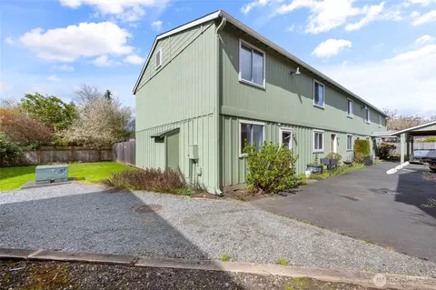 10324 15th Avenue Ct E, Tacoma, WA 98445