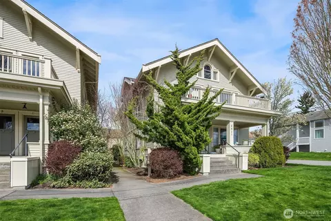 Exterior - 2511 California St #A, Everett, WA 98201 photo 2 of 2