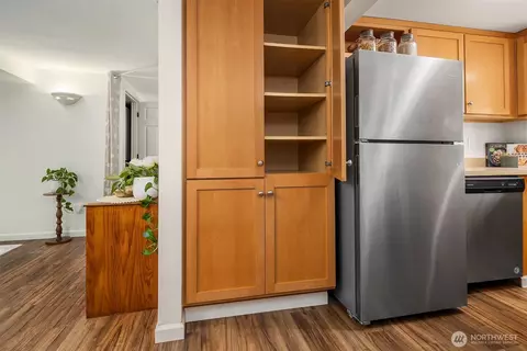 Kitchen - 2511 California St #A, Everett, WA 98201 photo 2 of 2