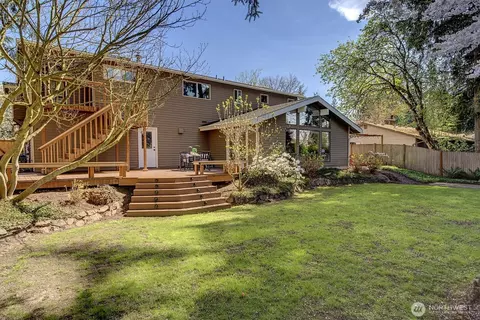 Exterior - 19303 89th Ave NE, Bothell, WA 98011 photo 6 of 8