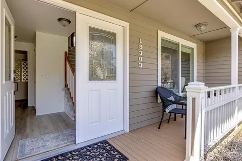 Entry Way - 19303 89th Ave NE, Bothell, WA 98011 photo 1 of 1
