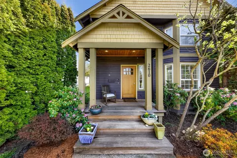 2610 Grant St, Bellingham, WA 98225