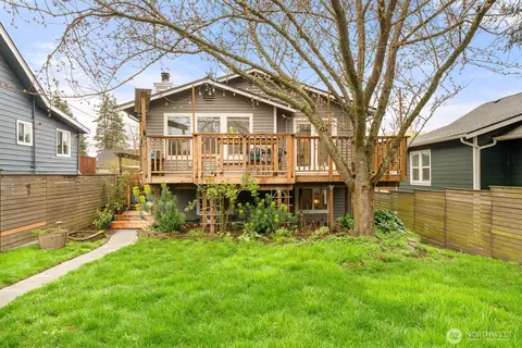 7532 31st Ave SW, Seattle, WA 98126