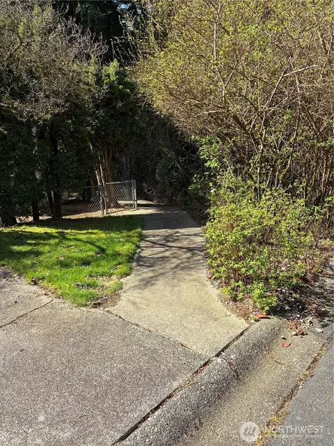 2000 192nd St SE #128, Bothell, WA 98012 photo 25