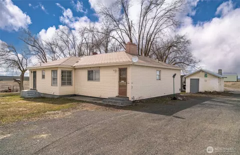 11031 Sr 17, Coulee City, WA 99115