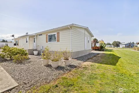55 Juniper Mobile Ests, Sequim, WA 98382 photo 35