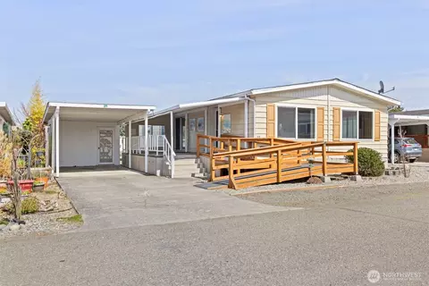 55 Juniper Mobile Ests, Sequim, WA 98382