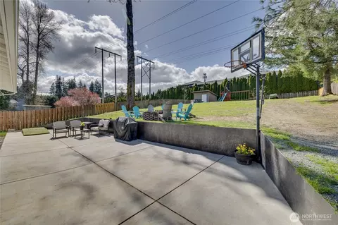 Exterior - 13302 47th Ave SE, Mill Creek, WA 98012 photo 5 of 6