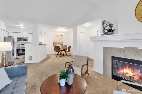 15300 112th Ave NE #C307, Bothell, WA 98011